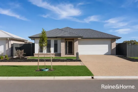 4 Christopher Way, Evanston Gardens, SA 5116