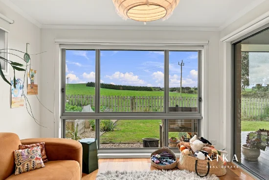 4 Church Close, Dalyston, Vic 3992