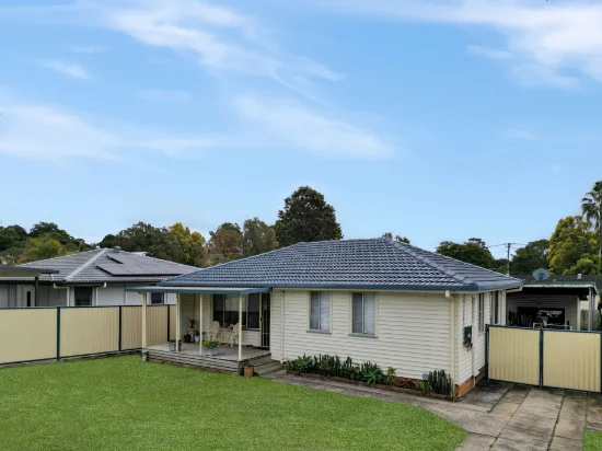 4 Churchill Crescent, Casino NSW 2470 - For Rent