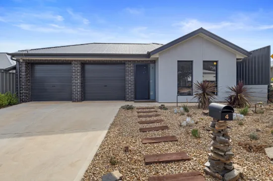 4 Clark Avenue, Onkaparinga Hills, SA 5163