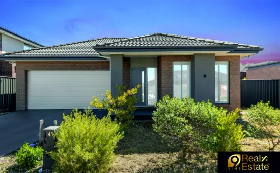 4 Clear Dr, Tarneit, Vic 3029