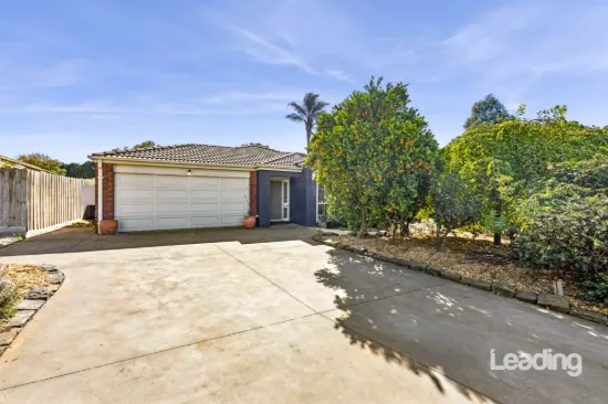 4 Clover Court, Romsey, Vic 3434