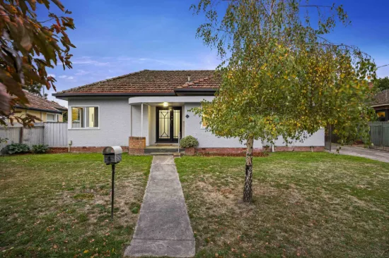 4 Collard Street, Newington, Vic 3350