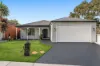 4 Condor Close, Berwick VIC 3806-Image