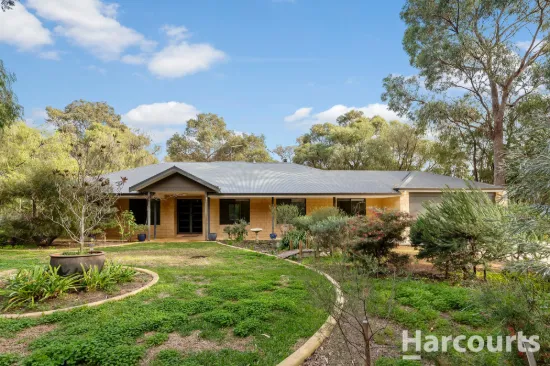 4 Crescent Drive, Bouvard, WA 6211