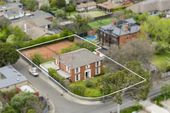 4 Daniell Place, Kew, Vic 3101 - For Sale