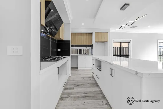 4 Dawbin Road, Tarneit, Vic 3029