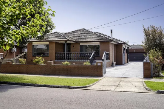 4 Dawson Street, Reservoir, Vic 3073