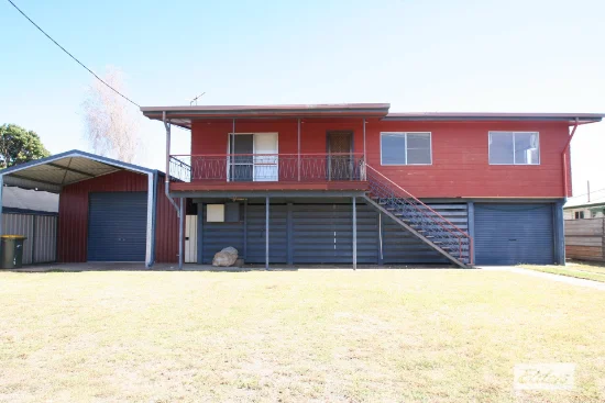 4 Dearden Place, Emerald, Qld 4720