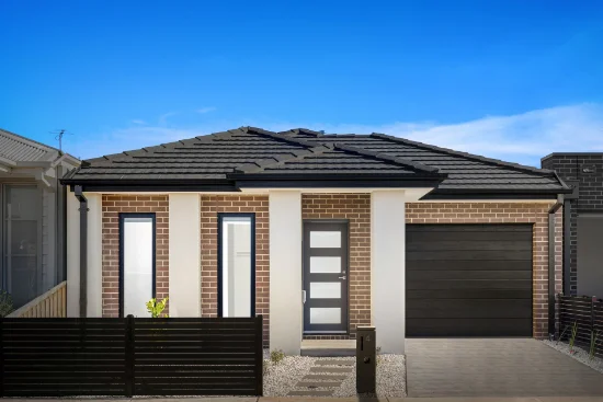 4 Delhi Grove, Rockbank, Vic 3335
