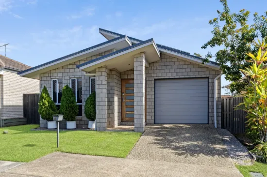 4 Denham Crescent, North Lakes, Qld 4509