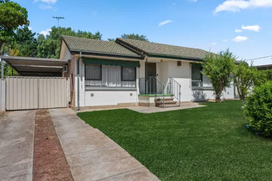4 Donald Crescent, Christie Downs, SA 5164