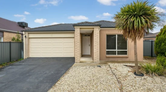 4 Donnelly Circuit, South Morang, Vic 3752