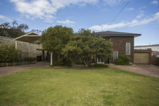 4 Dowse Court, Coogee, WA 6166