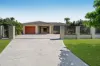 4 Drysdale Place, Paradise Point, Qld 4216-Image