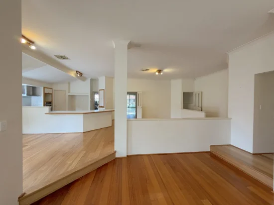 4 Durness Place, Canning Vale, WA 6155-Image