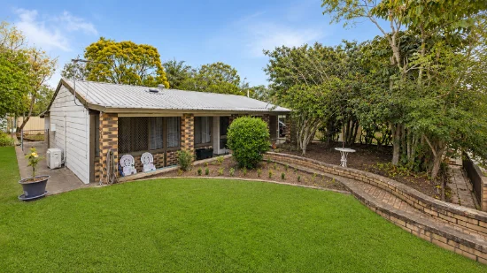 4 Eastbourne Road, Bethania, Qld 4205