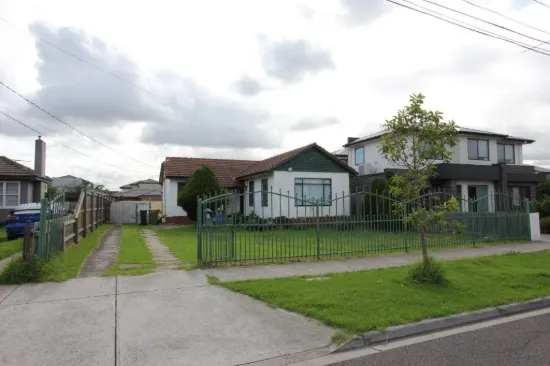 4 Edmund Street, Maidstone, Vic 3012