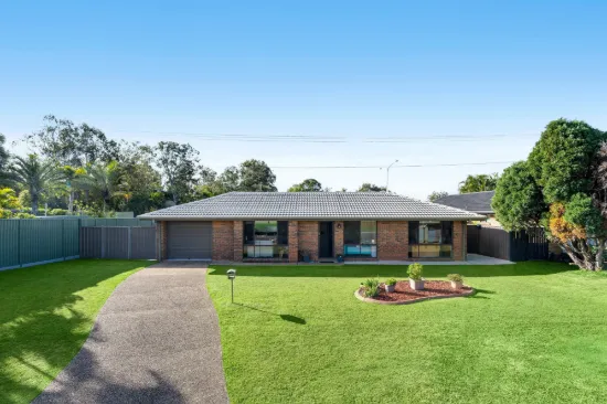 4 Elcho Place, Carindale, Qld 4152
