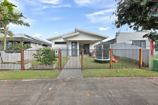 4 Elgans Parade, Rural View, Qld 4740