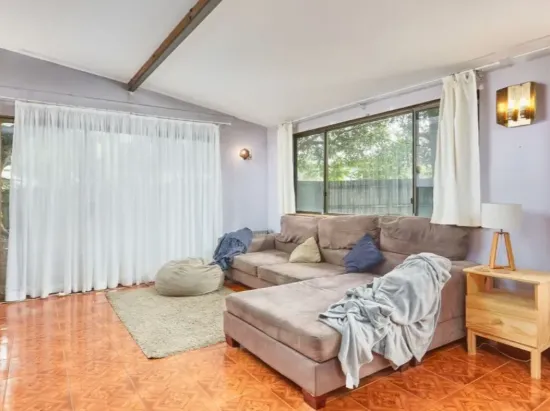 4 Elizabeth Street, Currumbin Waters QLD 4223-Image