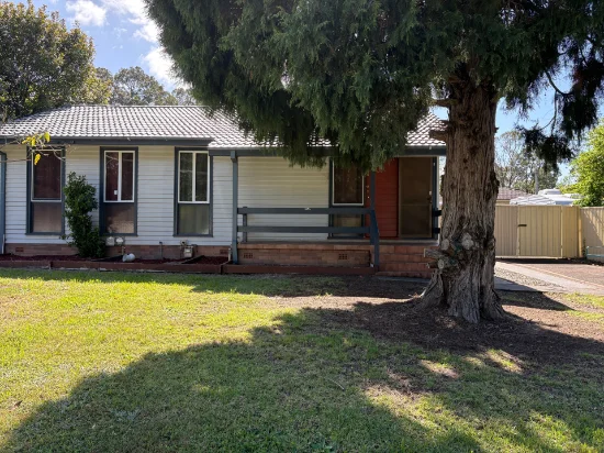 4 Elyard Drive, Nowra NSW 2541 - For Rent