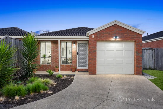 4 Emerald Terrace, Werribee, Vic 3030 - For Sale