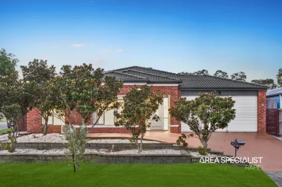 4 Eucumbene Drive, Berwick, Vic 3806