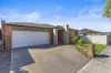 4 Farmdale Road, Pakenham, Vic 3810-Image