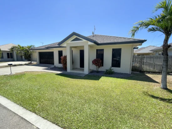 4 Fourth Close, Bowen, Qld 4805