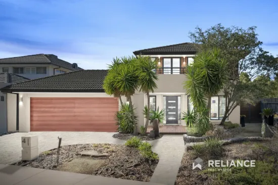 4 Freshwater Point, Sanctuary Lakes, Vic 3030