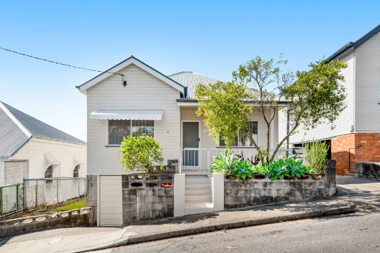 4 Frith Street, Highgate Hill, Qld 4101