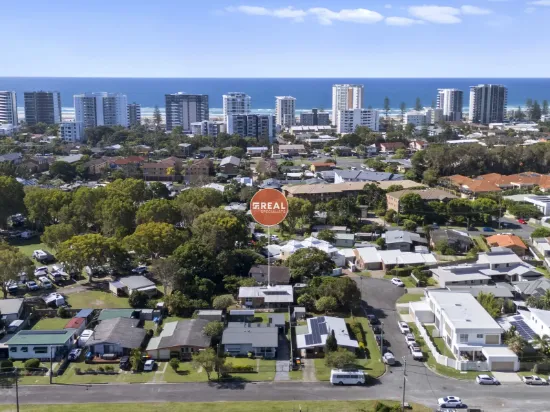 4 Gala Grove, Coolangatta, Qld 4225