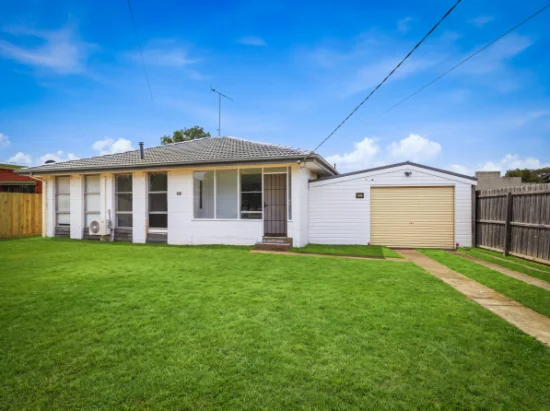 4 Gambier Grove, Corio, Vic 3214