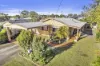4 Gillian Street, Beachmere, Qld 4510