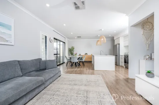 4 Glaze Grove, Alkimos, WA 6038-Image