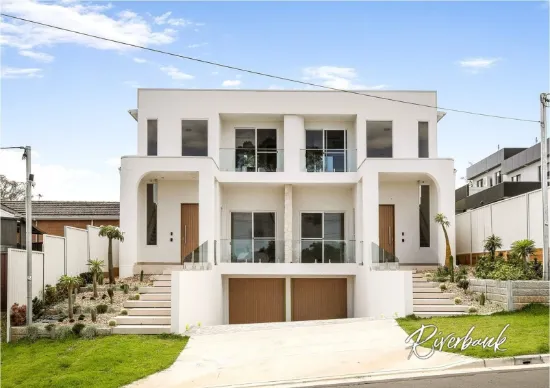 4 Glenisia Avenue, Georges Hall, NSW 2198
