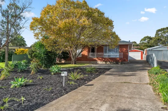 4 Glenloth Drive, Happy Valley, SA 5159