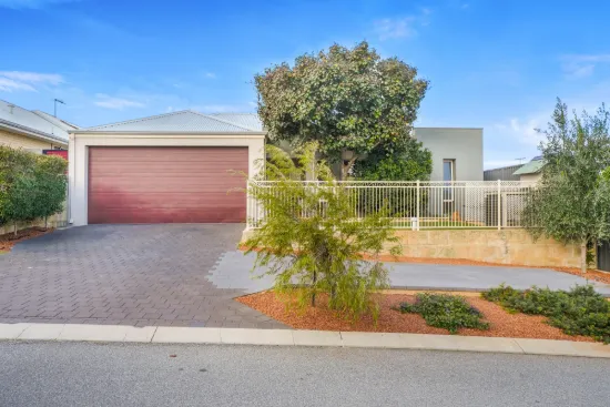 4 Glenwhan Link, Landsdale, WA 6065