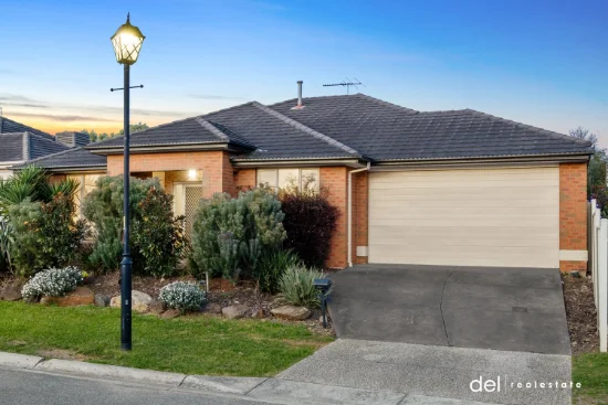 4 Goulburn Place, Pakenham, Vic 3810 - For Sale