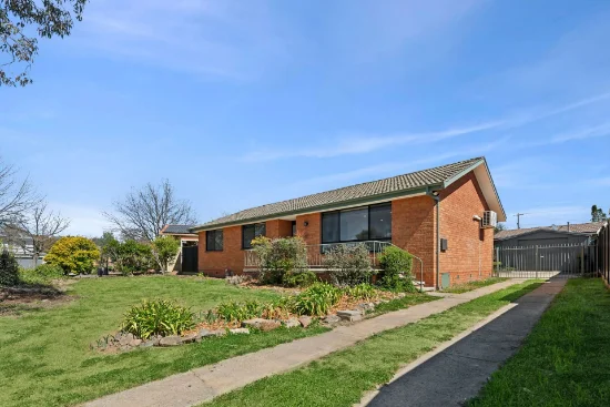 4 Gungurra Crescent, Rivett, ACT 2611