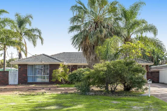 4 Hargrave Drive, Thornlie, WA 6108