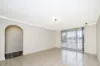 4 Hargrave Drive, Thornlie, WA 6108-Image