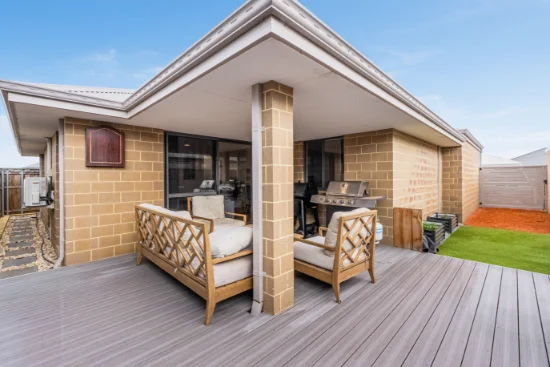 4 Hike Way, The Vines, WA 6069 - For Sale