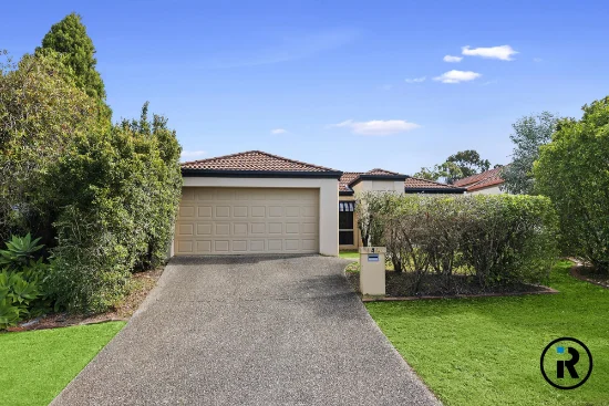 4 Howland Cct, Pacific Pines, Qld 4211