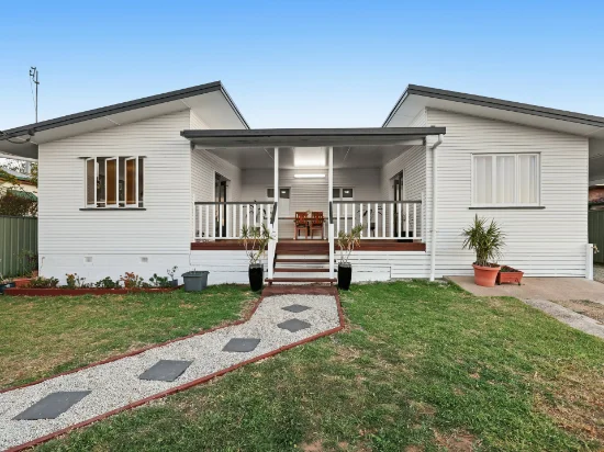 4 Hudson Street, Warwick, Qld 4370