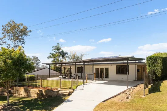 4 Jedburgh Street, Kenmore, Qld 4069