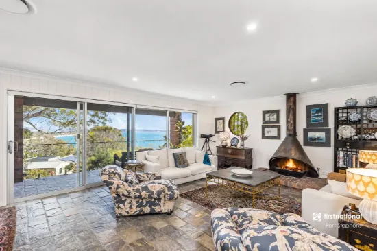 4 Joleen Crescent, Shoal Bay, NSW 2315