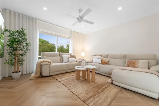 4 Jonathan Avenue, Burwood East VIC 3151-Image