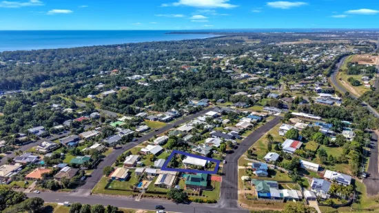 4 Julie Street, Dundowran Beach, Qld 4655